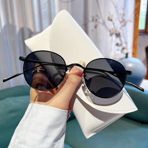 小圆框墨镜女小脸拍照防紫外线伴郎伴娘复古个性ins风太阳眼镜男