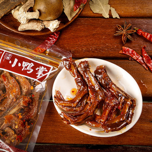 湖南特产黄小丫仙都辣酱小鸭爪即食卤味鸭肉小吃炭烤麻辣手撕鸭爪