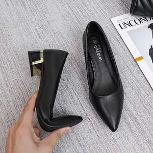 艾曼亮点科尔森林女人公主黑色尖头中跟粗跟单鞋皮软软底皮鞋夏季