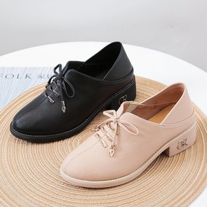 珍妮公主女鞋春秋单鞋女粗跟百搭休闲小皮鞋女复古英伦风平底鞋