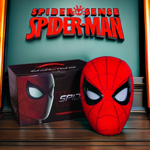 蜘蛛侠头盔眼睛可动下巴控制眨眼面具电动cos头盔面罩圣诞节玩具