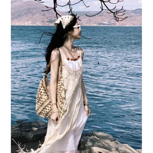 波西米亚民族风吊带连衣裙女夏季洱海海边度假叠穿流苏罩衫长裙子
