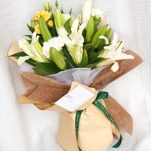 粉白香水百合韩式创意生日花束鲜花速递广州深圳同城花店送花上门