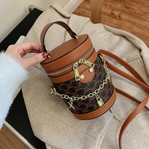 罗欣然韩雪柯滢林周京詹秋怡流金岁月袁泉同款包直桶手提包女包包