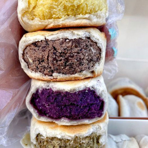 新老北京绿豆饼黑糯米网红京月红豆饼紫薯板栗鲜花榴莲老婆饼糕点