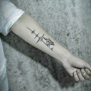 【一份2张】狼图腾纹身贴手臂内侧防水男持久简单线条简约半壁小