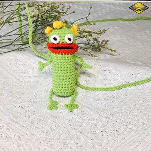 口红套针织成品