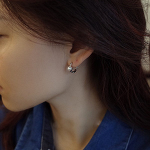 圆弧耳钉珍珠耳环女韩版时尚高级感圆圈耳扣2023年新款潮耳饰