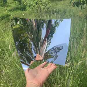 哈哈镜镜子 变形照妖镜子儿童软镜面贴纸自粘幼儿园教室墙面装饰