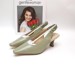 73 女鞋2022年夏季新款时尚细高跟一字扣搭尖头牛皮后空凉鞋 小时