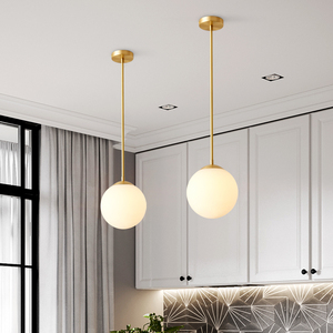 黄铜玻璃圆球现代简约餐厅吧台吊灯北欧设计师床头中岛橱窗球形灯