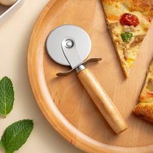 不锈钢披萨轮刀木柄起酥匹萨刀介饼刀滚刀单滚轮披萨饼烘焙切割刀