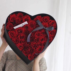 99朵玫瑰花盒子