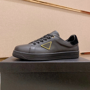 平底板鞋男真韩版三角标春秋商务休闲欧洲站p家男鞋英伦风小白鞋