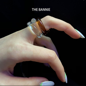THE BANNIE ins交叉单环透明亚克力 设计独特小众流行树脂戒指