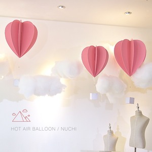 户外商场520爱心热气球装饰婚庆橱窗道具网红珠宝店铺场景布置