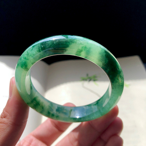 兄弟翡翠【新品】缅甸玉石翡翠冰海藻绿花水足正装手镯949圈口53