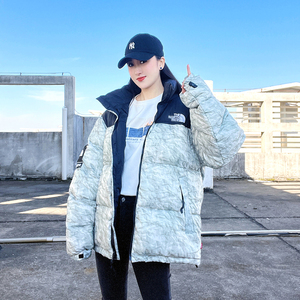 tnf北面蒙联名supreme纸质印花拉链羽绒服褶皱折纸男女废纸外套潮