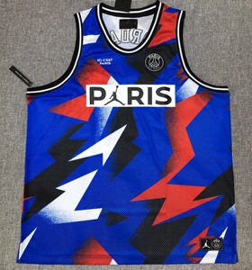 大巴黎aj联名球衣