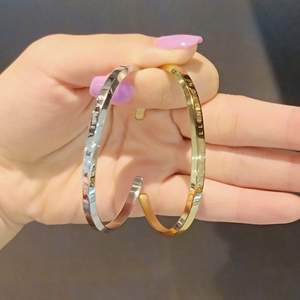 专柜代购dw手镯女丹尼尔惠灵顿经典玫瑰金情侣款开口手环男女饰品