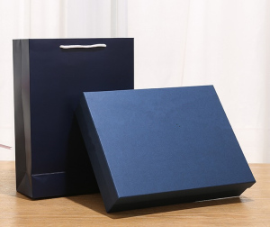 归才韩版网红礼品盒子衣服礼盒空盒抖音包装盒深蓝色礼物盒定制印