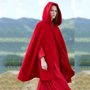 舞台走秀中长款斗篷秋冬保暖御寒戴帽子披肩化妆舞会复古拍照披风