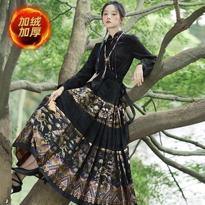 新中式日常古风穿搭秋冬汉服女盘扣立领提花加绒上衣配马面裙套装