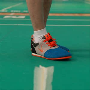 ()凌空毽球鞋八代亚运版平推竞技比赛专用鞋踢毽子鞋毽球鞋男女