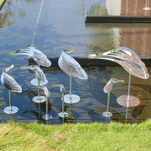 酒店公园装饰不锈钢金属小鱼动物雕塑商场铁艺镜面鱼假山水景摆件