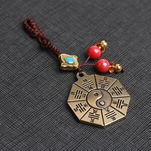 五行八卦福挂件吊坠迷你保平安复古黄铜钥匙扣手工太级八卦小挂件