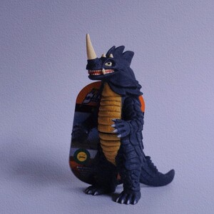 银河杰克奥特曼怪兽500软胶龙卷风怪兽西格拉斯杰克火花人偶圆卡