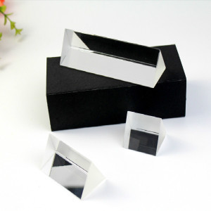 三棱镜 斜视眼镜矫正  研究光的色散 儿童早教彩虹拍照三菱镜拍照