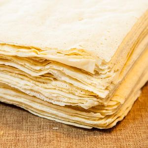 赣榆特产小麦杂粮机器面煎饼现做现发卷菜充饥主食包邮2斤装