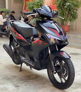 进口本田nvx155电喷水冷佳御脉冲弯刀男女代步125踏板助力摩托车