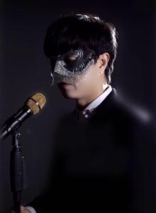 蒙面唱将面具男