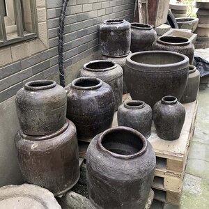 魁舞堂收到一批 缸甏瓮罐 古董陶器苔罐 家用老物件储水大缸厨房