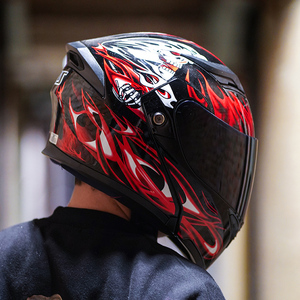 头盔男机车跑盔电动