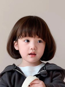 儿童假发女孩短发可爱波波头套拍照写真道具自然蓬松短直发全头套
