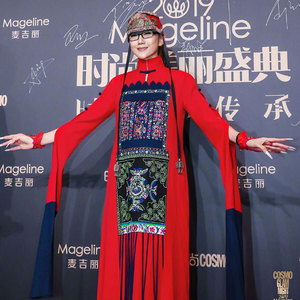 杨丽萍旗舰店原创古风中国风民族风刺绣女装秋冬新款棉麻连衣裙