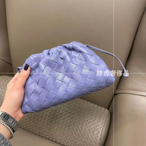 代购bottega veneta/bv编织the pouch云朵包单肩斜挎女士手拿包