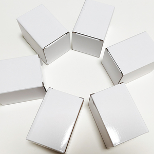 现货双面白瓦楞材质 2mm三层加厚包装盒通用玻璃杯水晶球彩盒定制