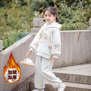 女童加绒2024套装儿童厚绒中国风卫衣冬装女宝宝秋时髦洋气拜年服