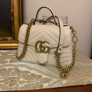 【99新未使用】gucci古奇女包 marmont系列mini邮差包白色手提包