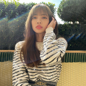 blackpin同款lisa亮片黑白条纹针织衫女时尚气质甜美圆领毛衣上衣