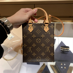 lv/路易威登petit sac plat琴谱包老花风琴手提托特斜挎包m69442