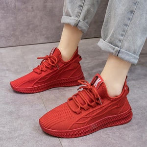 2023兔年本命年小红鞋新娘结婚鞋红色休闲运动鞋女轻便跑步椰子鞋