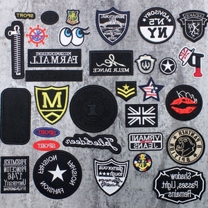 缝补布贴商标帆布补丁牛仔布魔术贴字母衣服帖黑色大洞贴贴图皮衣