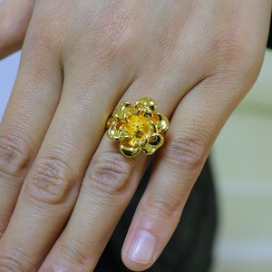 周大福焕美2020新款黄金戒指女款仿999足金镀金24k食指环戒子牡丹