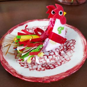 一对传统抖音公鸡小鸡过年送礼孩子迎春鸡同款儿童手工穿戴缝制