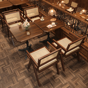 复古咖啡厅奶茶店酒馆桌椅组合甜品美式酒吧西餐厅实木桌椅编藤椅